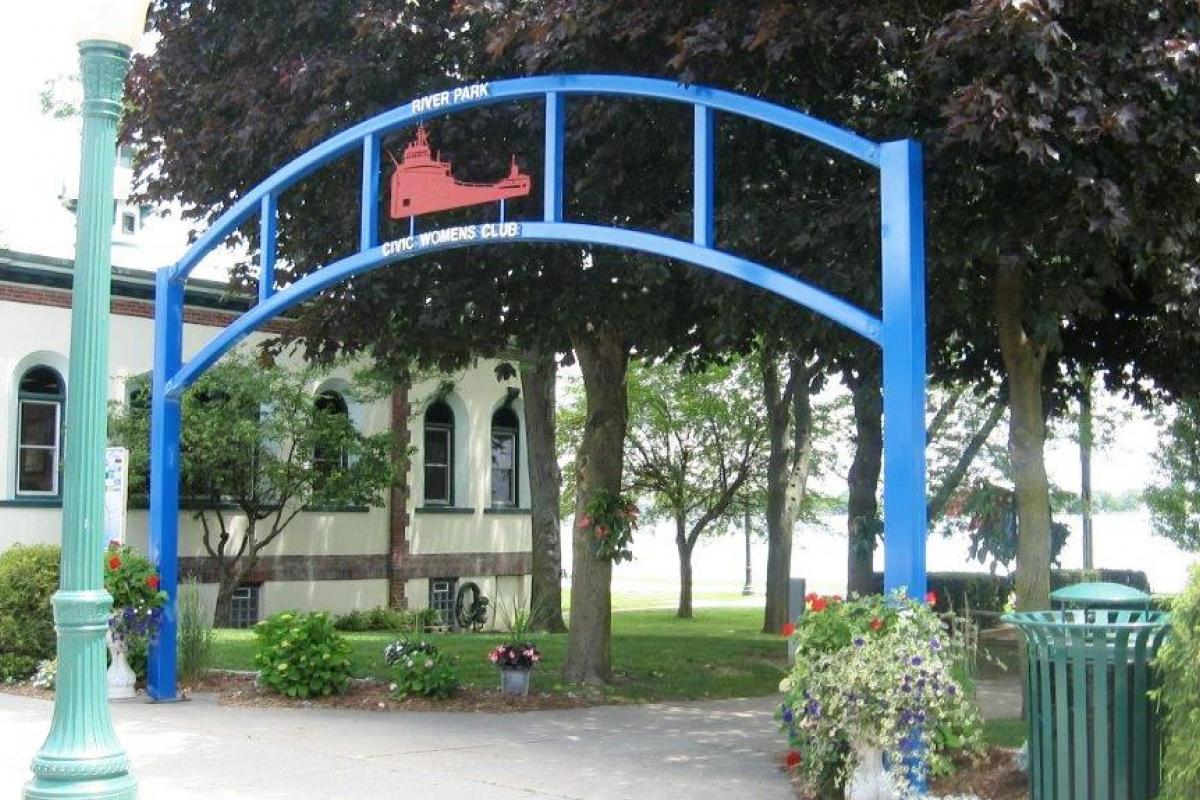 River Park Civic Womens Club Archway