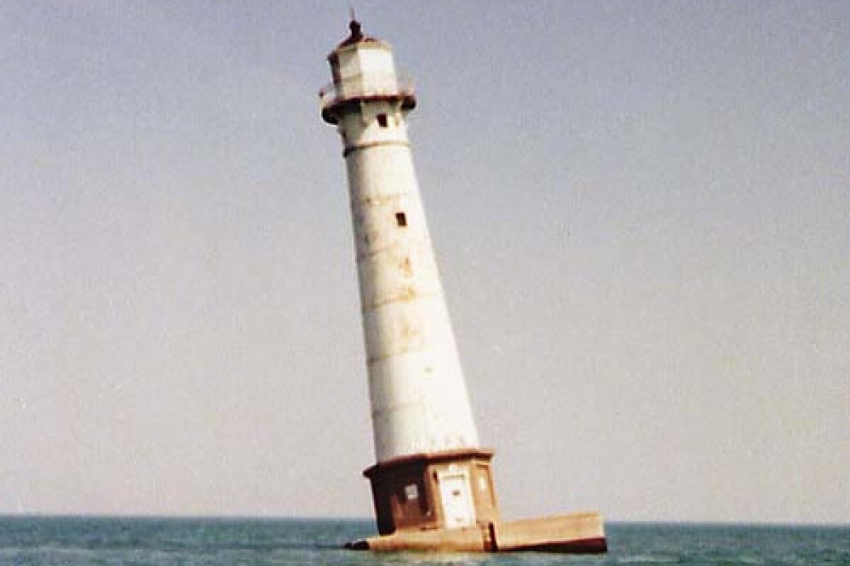 Peche Island Rear - Tilted Lighthouse
